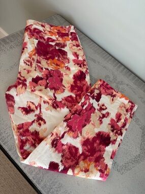 Vibrant Abstract Print Slim Ankle Pant - Pink & Orange Chicos Sz 3R / US 14-16